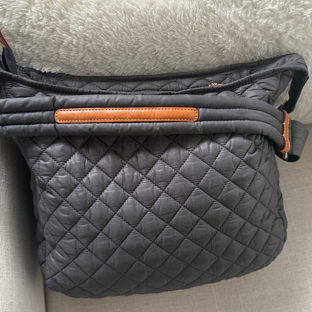 MZ WALLACE Parker Quilted Nylon Crossbody Bag Messenger Bag Purse Gray Medium Sz - Picture 11 of 16